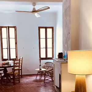 Appartement Superbe Familial En Coeur De Avec Parking - Terrasse Avec Vue, La Ciotat